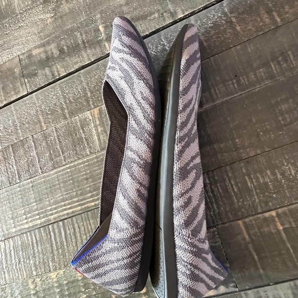 Rothy’s The Point Gray Zebra Shoes Slip On Flat Women’s Size 9 - Picture 10 of 12